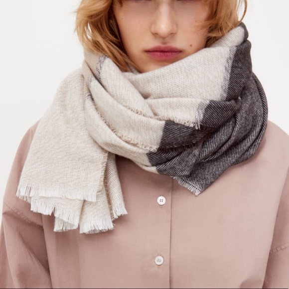 ZARA BNWT Striped Scarf - Picture 1 of 8